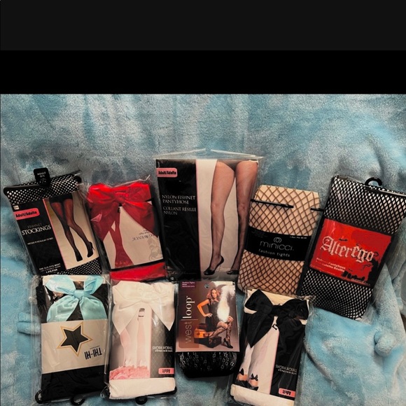 ❤️FISHNET STOCKINGS, (9) PANTYHOSE❤️ - Picture 6 of 9